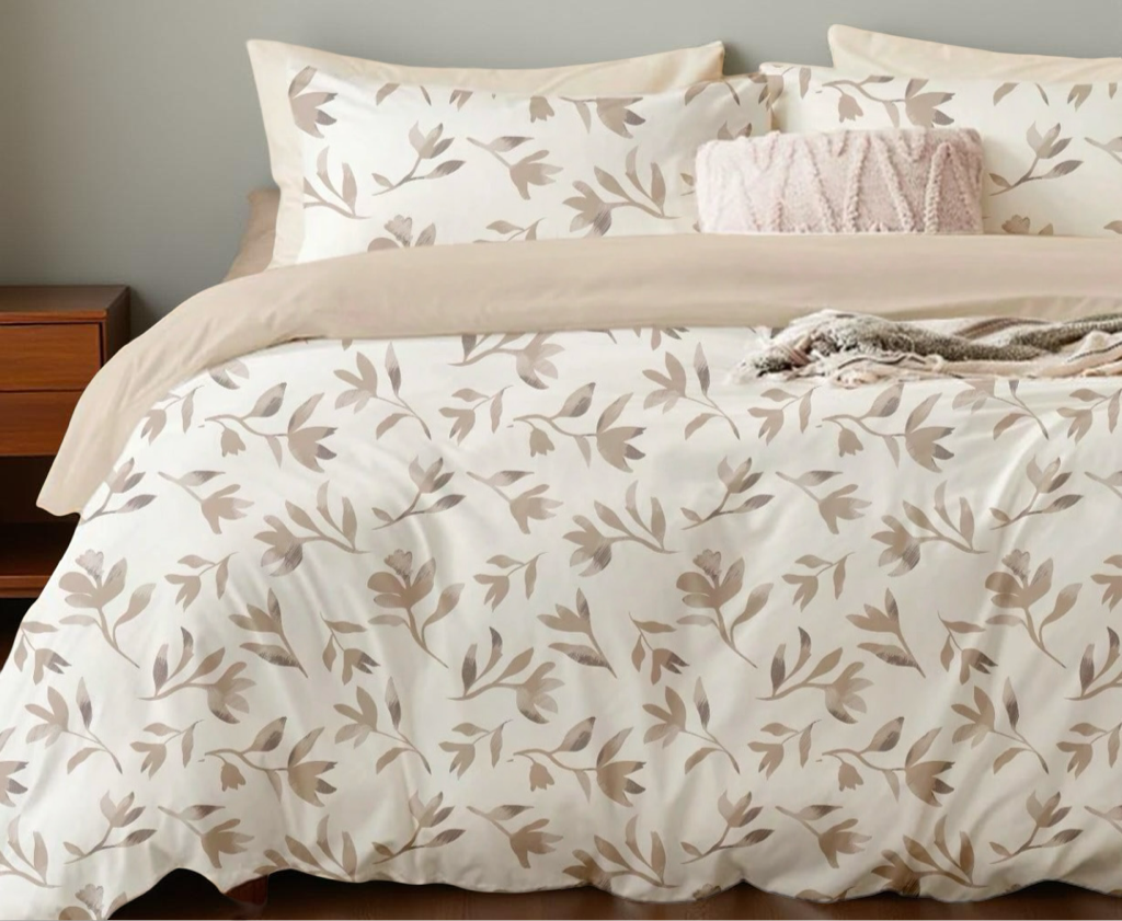 2/3pcs Khaki Leaf Printed Duvet Cover Set, Soft And Breathable, Chic Lovely Decorative Bed Sprea Bed Cover For Home Bedding And School Bedding Dorm Essentials, Perfectly Fits Twin Full King Queen All Size Bed