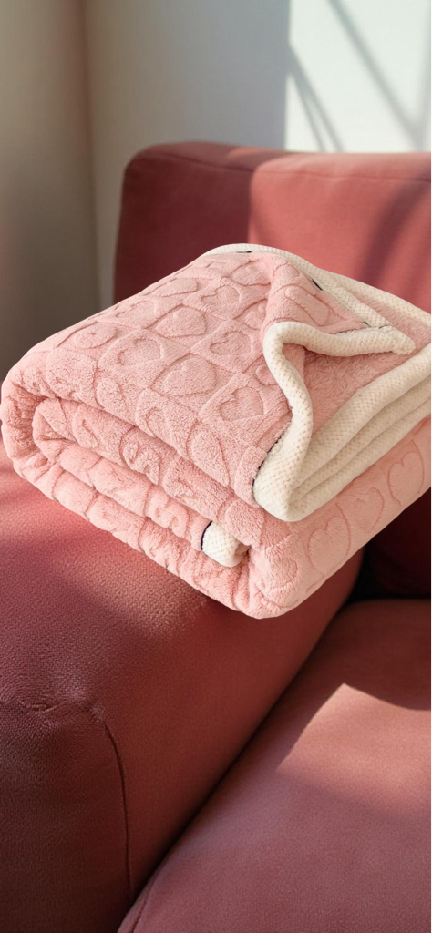 1pc Thickened Bohemian Heart Pattern Throw Blanket, Jacquard Woven Imitation Lambswool Soft & Warm Multipurpose Blanket For Living Room, Bedroom, Dorm, Furniture Decoration, Nap, Picnic,Fall Decor,Autumn Decor,Room Decor