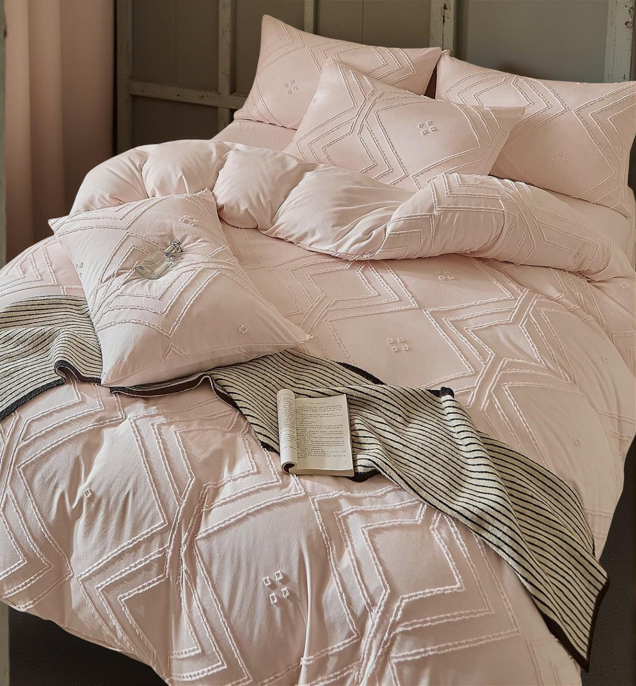 2/3PCS Pink Geometric Pattern Tufted Textured Polyester Duvet Cover Set, Boho Shabby Chic Bedding Set For All Seasons Use Queen King, Soft, Breathable, Machine Washable (1 Duvet Cover+ 1/2 Pillowshams, No Filler)